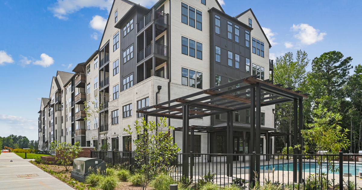 Bespoke Community Amenities in Ballantyne | NOVEL Ballantyne Apartments